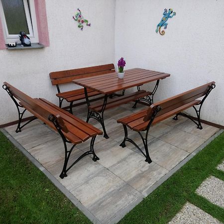Penzion U Krtka Kraslice Luaran gambar