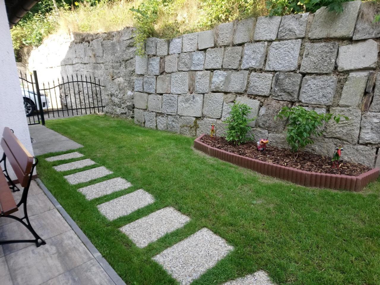 Penzion U Krtka Kraslice Luaran gambar